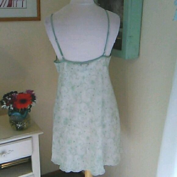 Morgan Taylor Intimates Two Piece Set - Picture 6 of 15